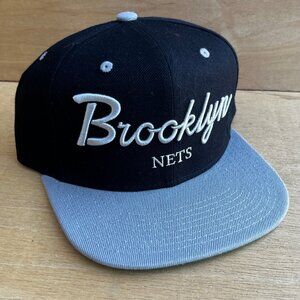 MITCHELL & NESS BROOKLYN NETS SNAPBACK HAT Black Gray Adjustable NWOT (RARE)
